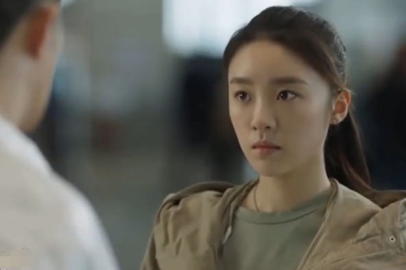 请佛容易送佛难!林有有赖着不肯走,许幻山怕了,目光逐渐凶狠