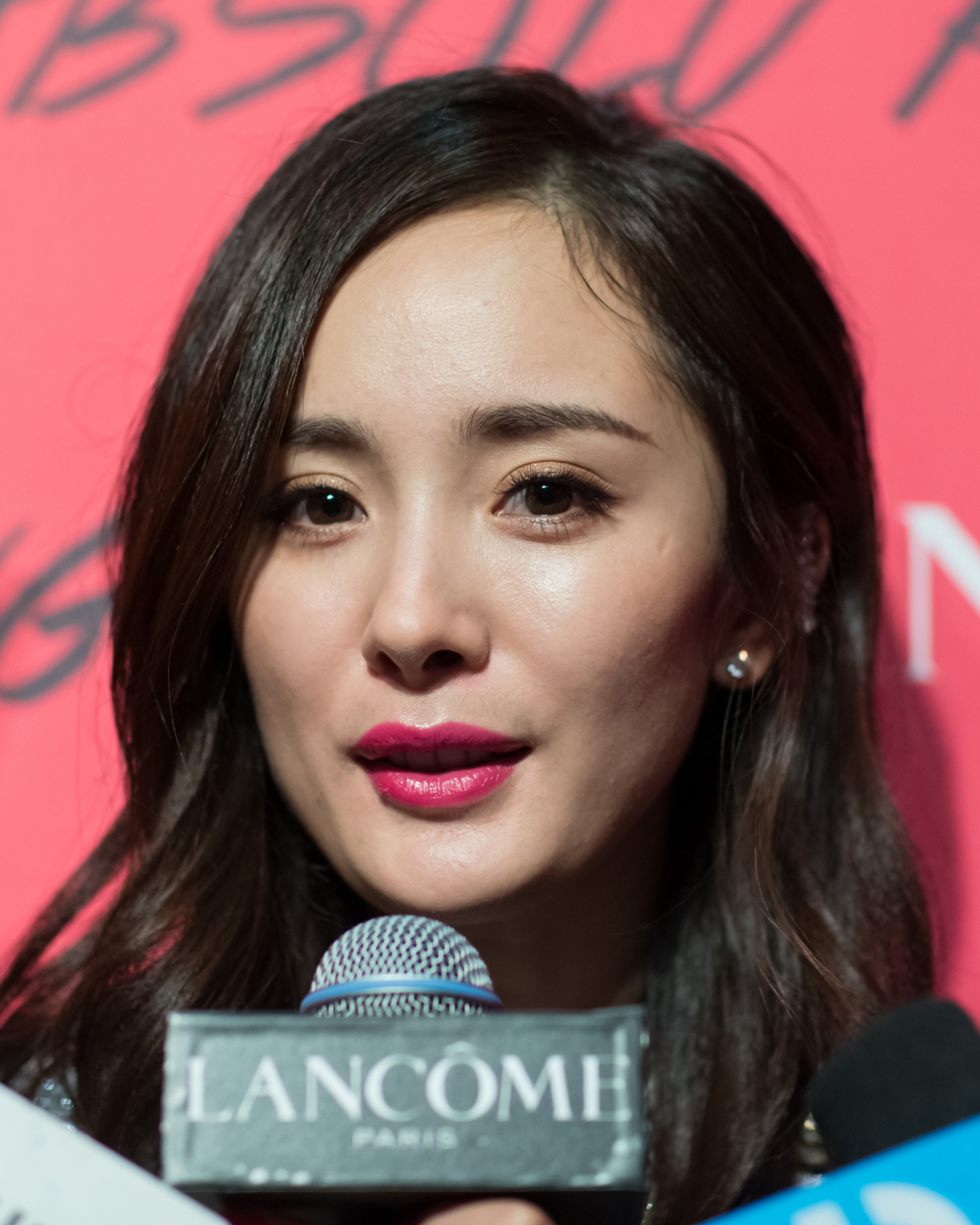 杨幂生图都这么美!爱了!