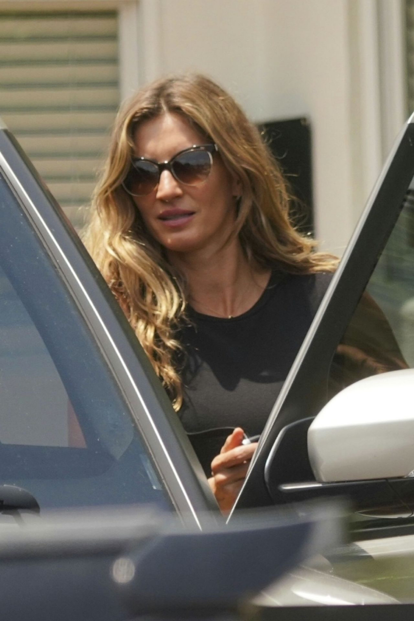 吉娘娘gisele bundchen在迈阿密外出.#欧美明星八卦# #欧美街拍