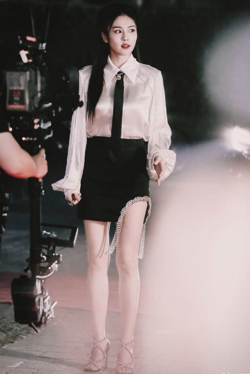 白鹿高跟美腿[色][色] #白鹿