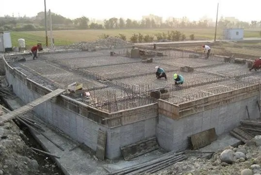 房屋建筑工程行业观察：绿色与智慧引领未来