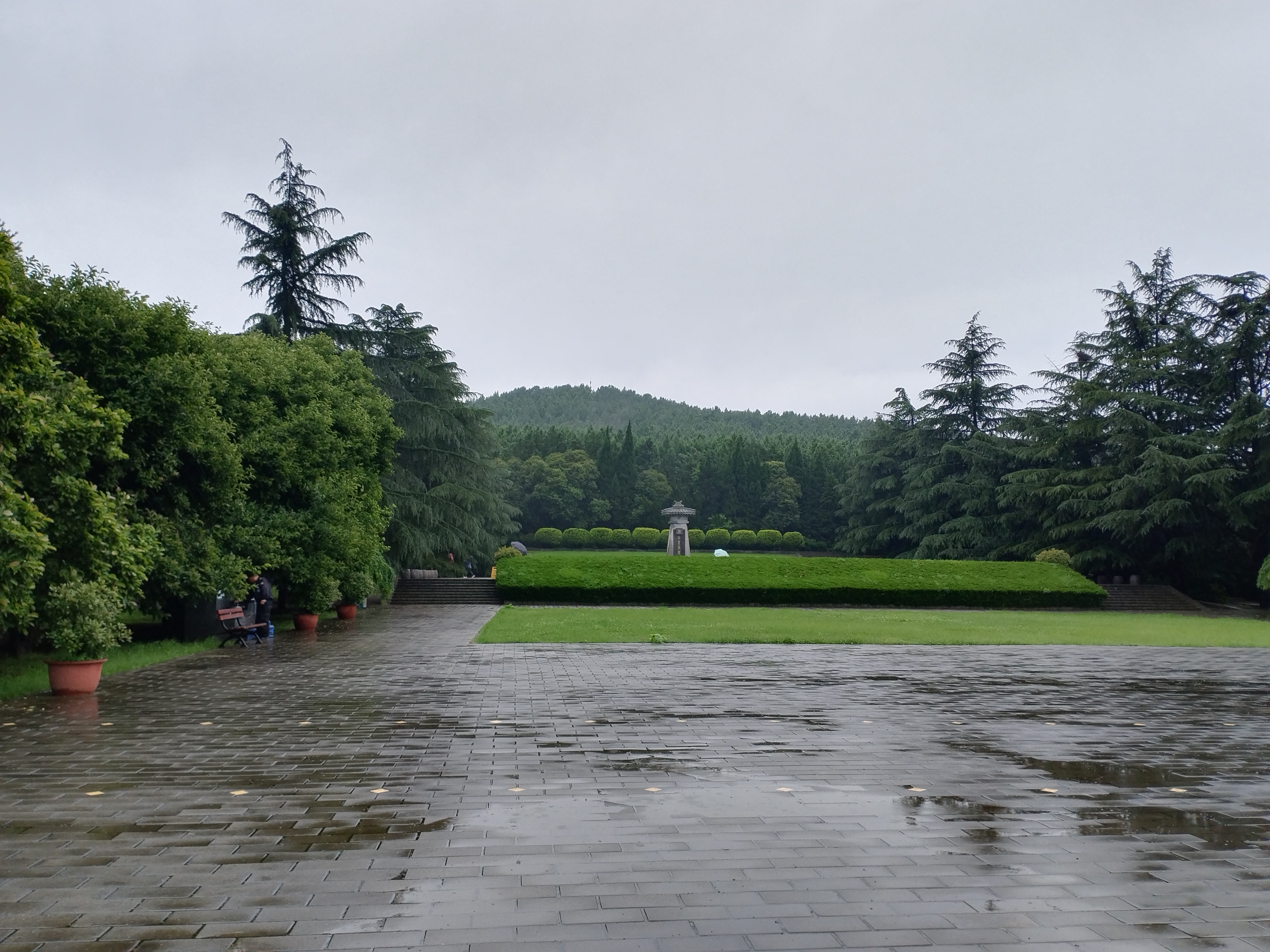 很多人去西安秦始皇兵马俑,为什么不去丽山园?