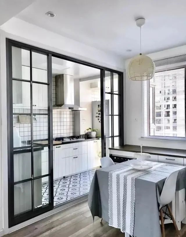 5种厨房门设计,好看到邻居都说要同款!