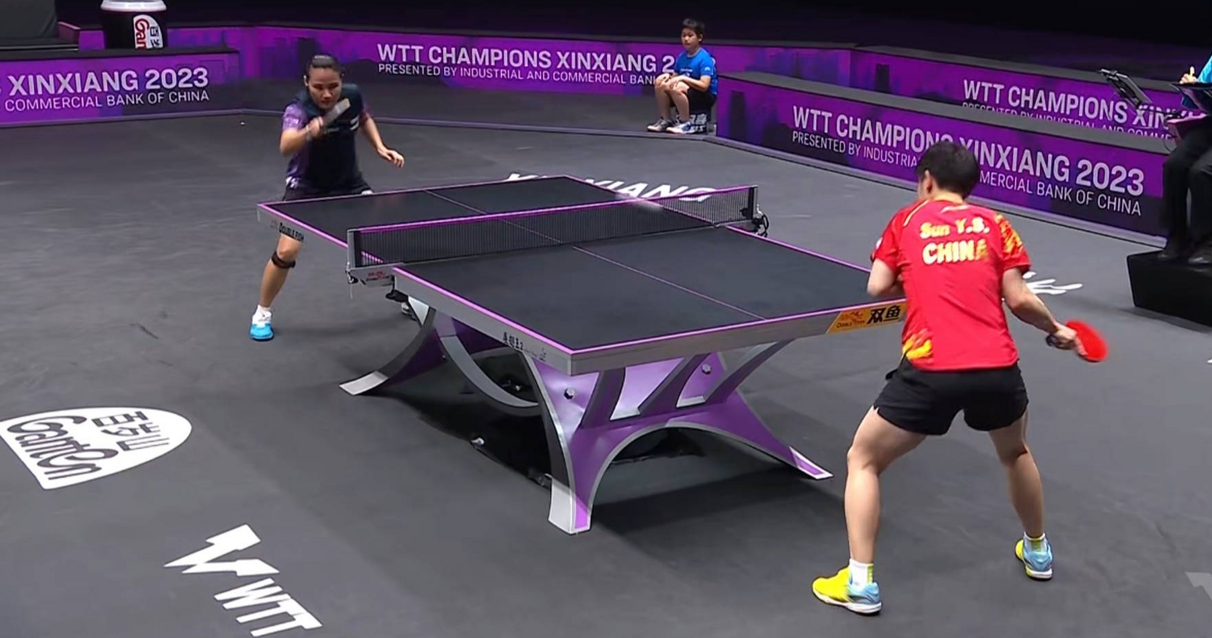 4月12日新乡乒乓球冠军赛战报: 王艺迪3比0郑怡静 王楚钦3比0约奇克