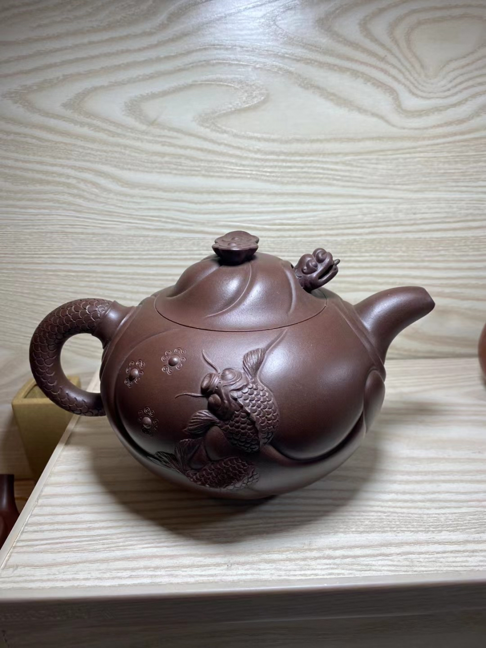正高严伟老师代表作《鱼化龙》 超大品800cc收藏品#紫砂壶# #全手工