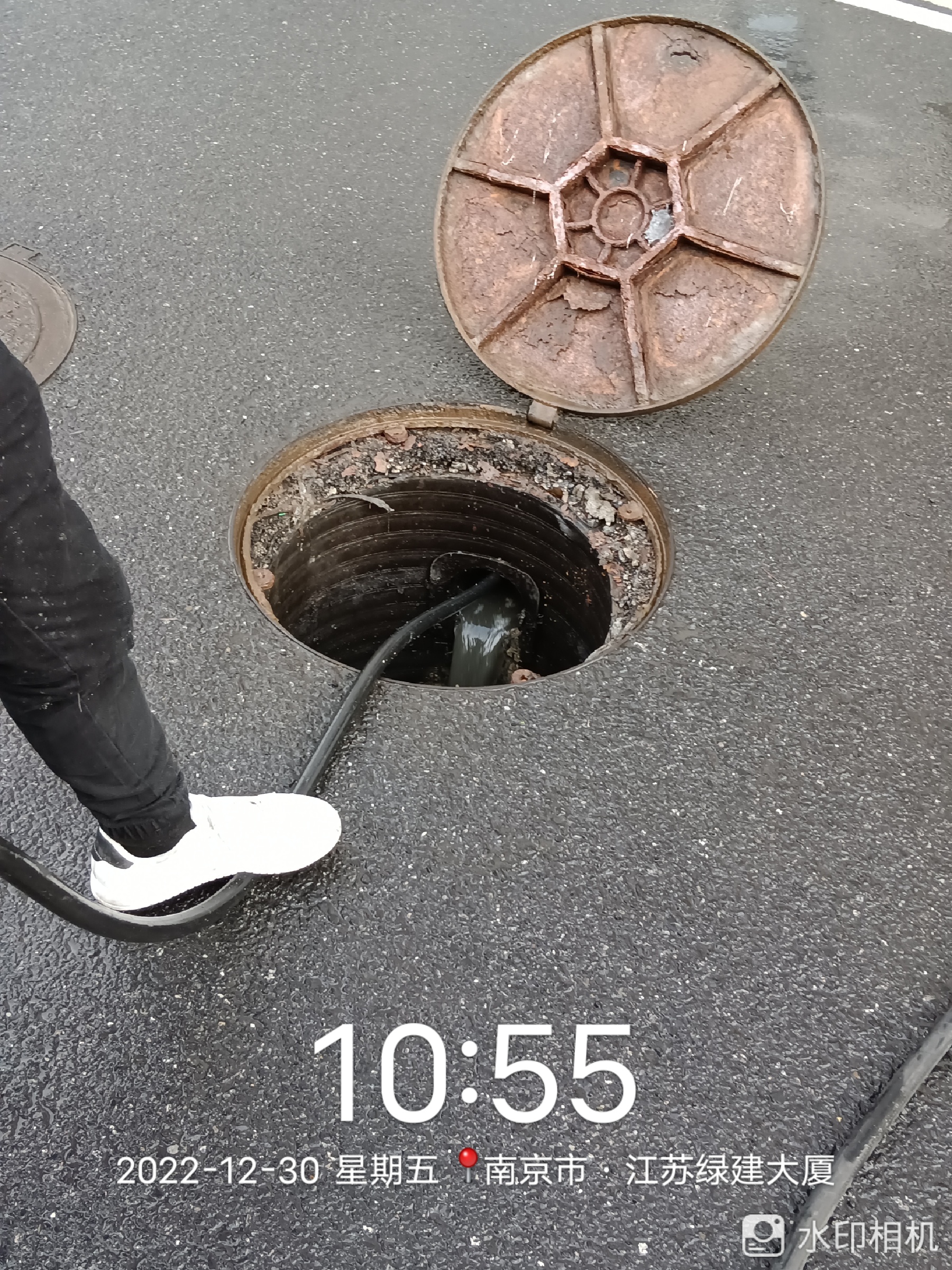 南京周边大小抽粪吸污车,潜水打捞,管道清洗