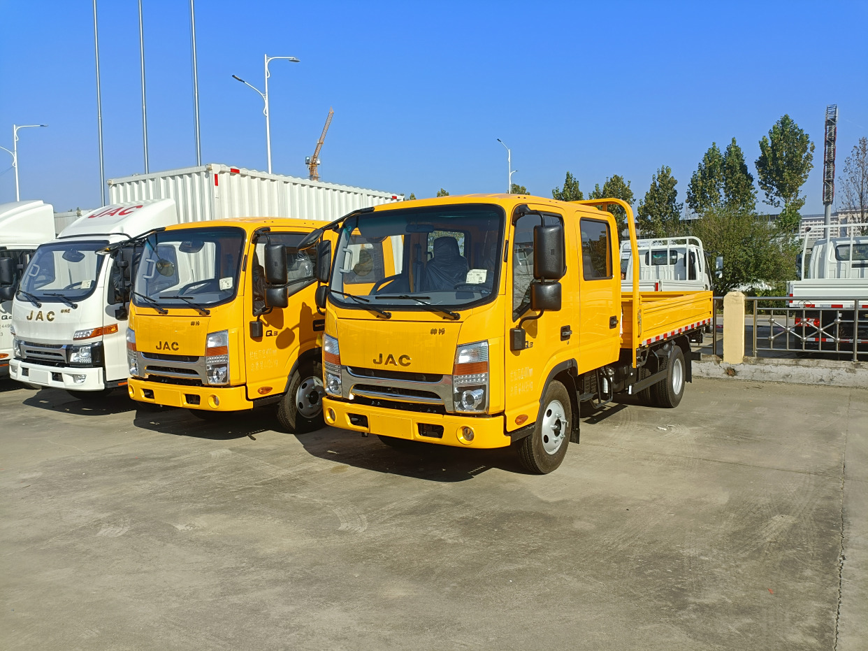 国六经典工程黄双排