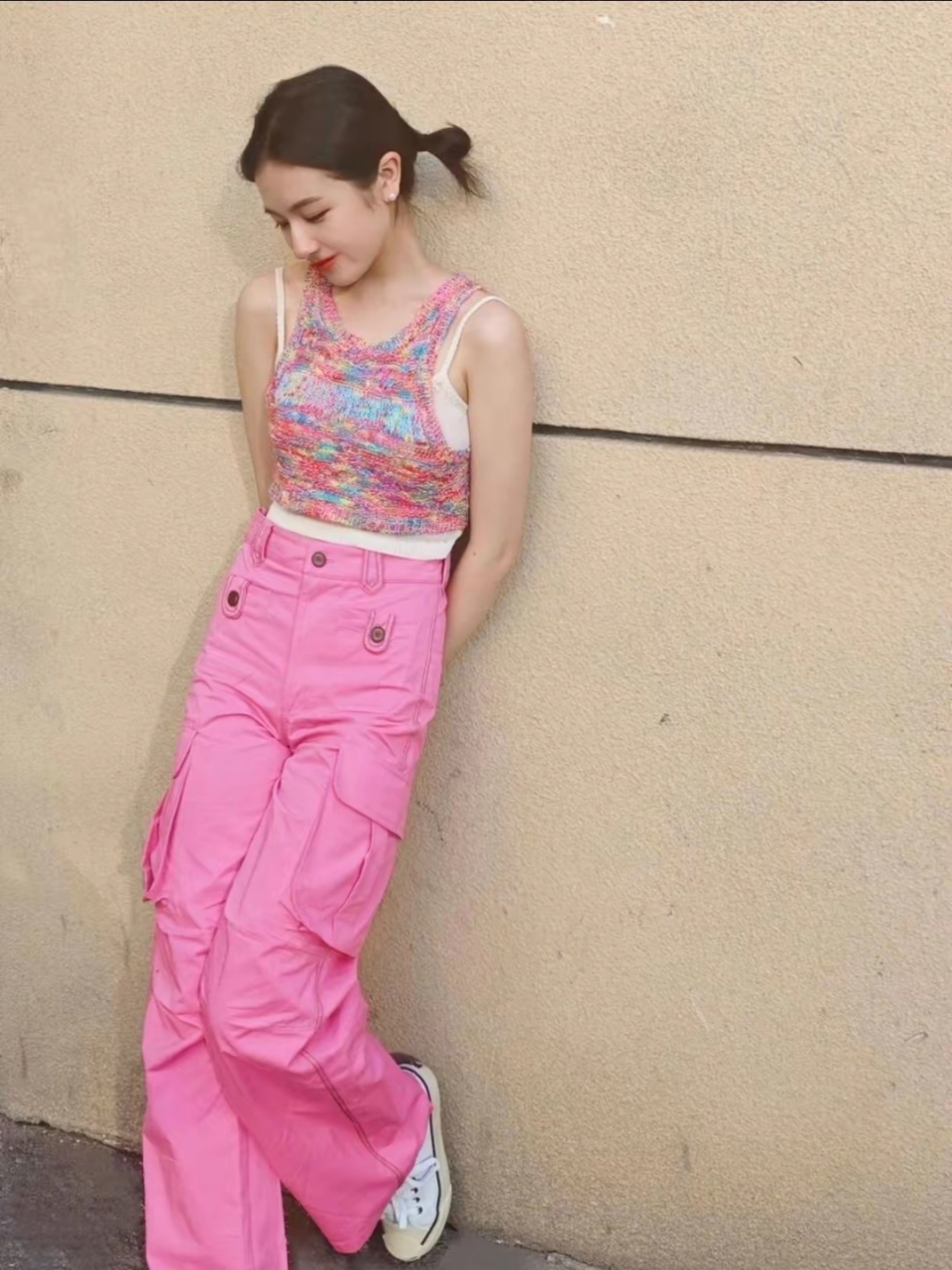 李兰迪夏日多巴胺穿搭 俏皮可爱