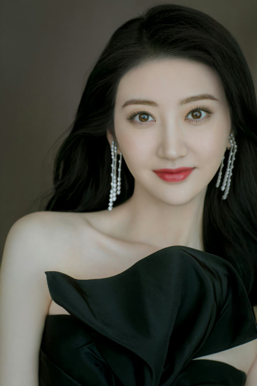 景甜# 甜美可爱,俏皮灵动,又纯又欲的"人间富贵花"