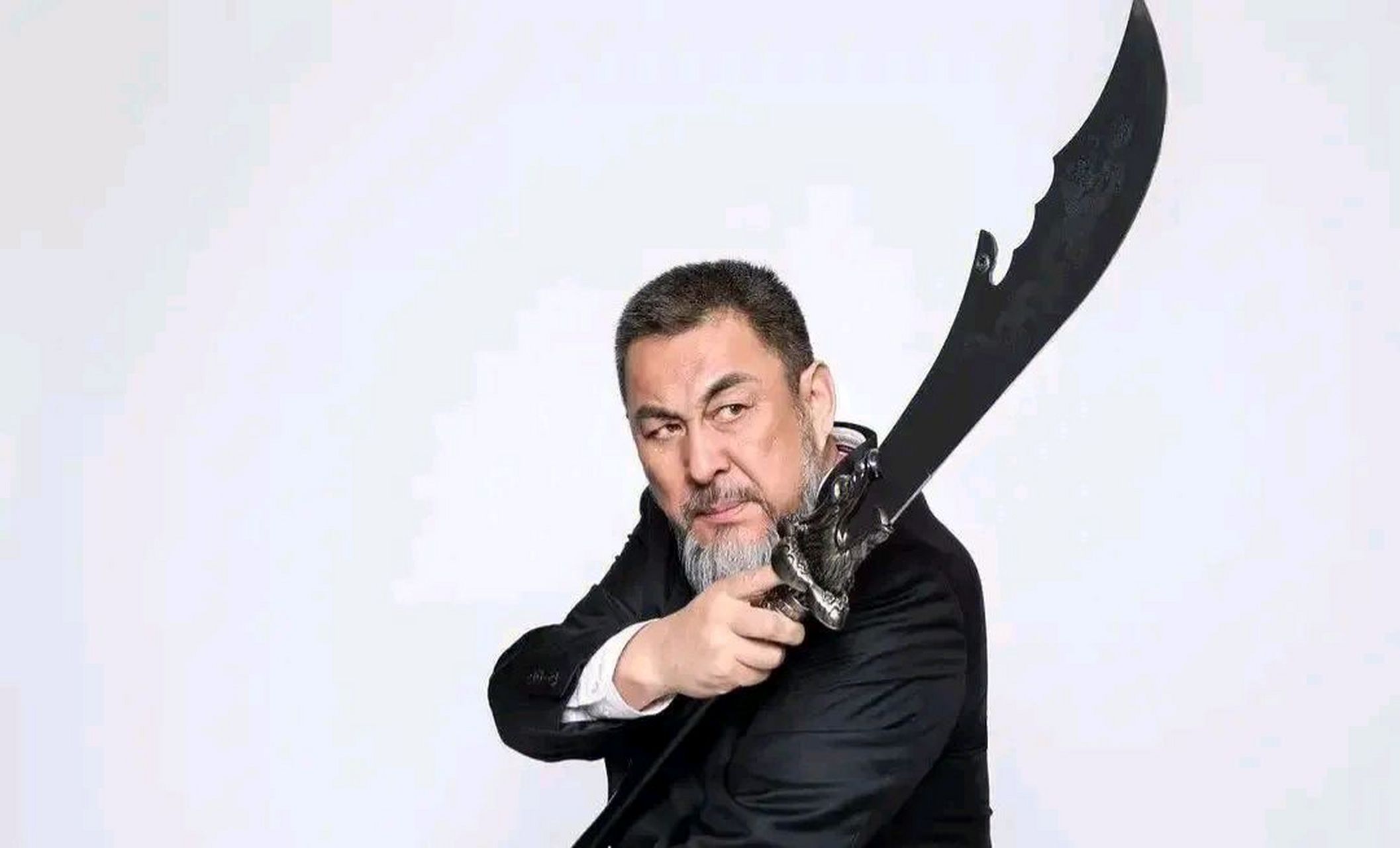 1995年,陆树铭拍完周星驰版的《大话西游》之后,连杀青宴都不想吃,还