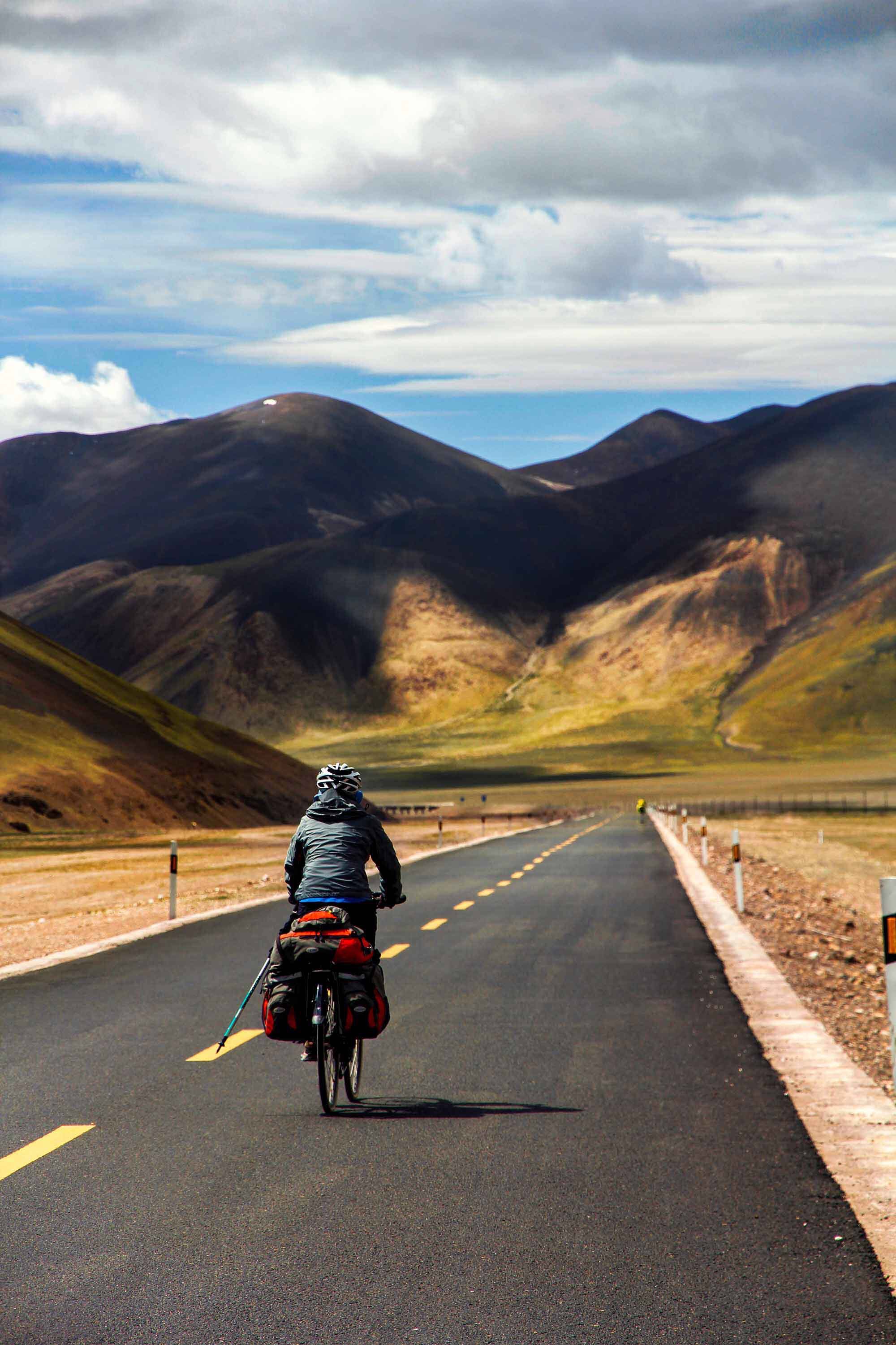 我想骑自行车去西藏,川藏线318国道2000多公里:能坚持下来吗?