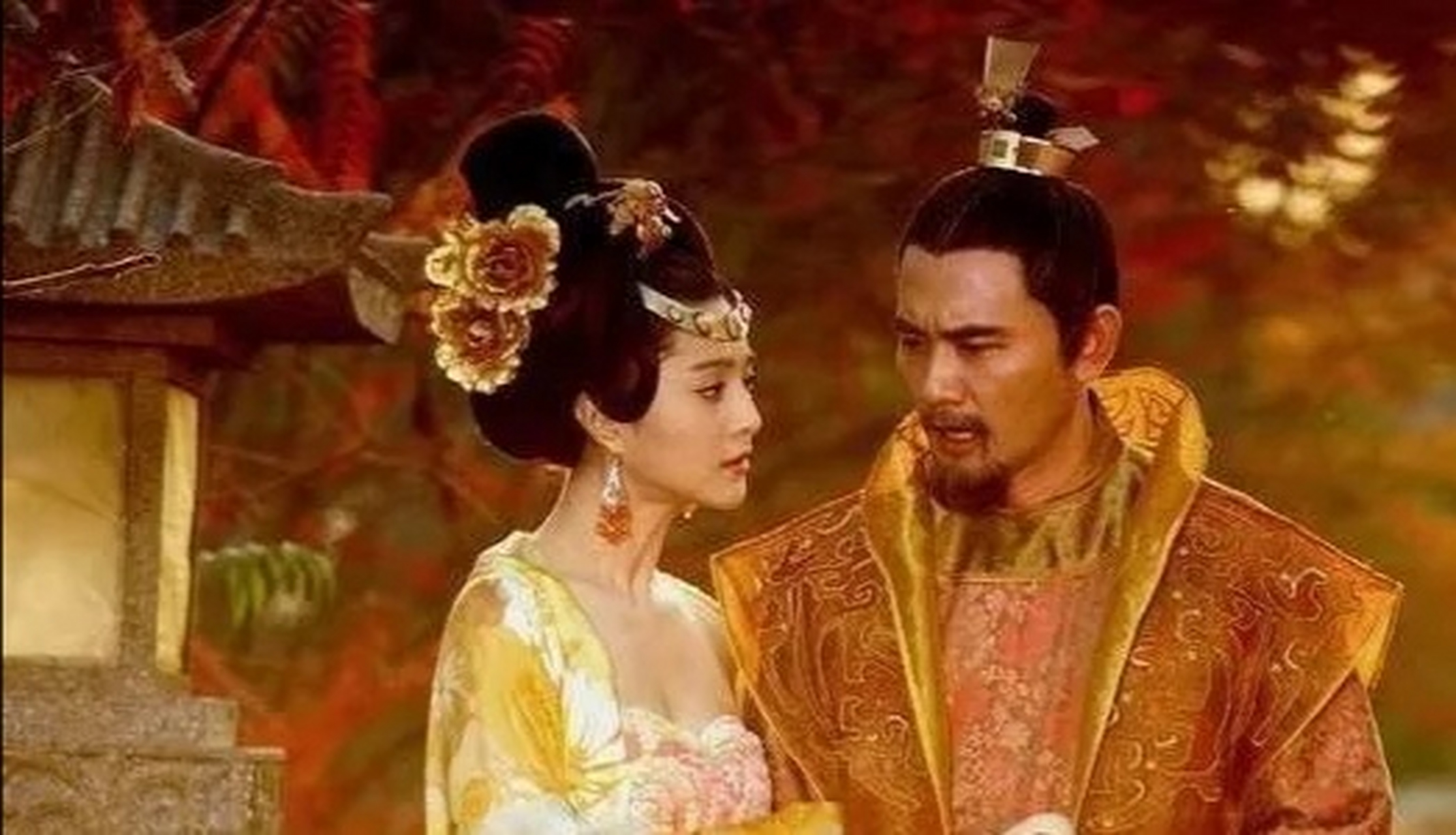 唐明皇与杨贵妃:长恨歌  杨玉环原为寿王瑁王妃,玄宗惊艳于她的美貌