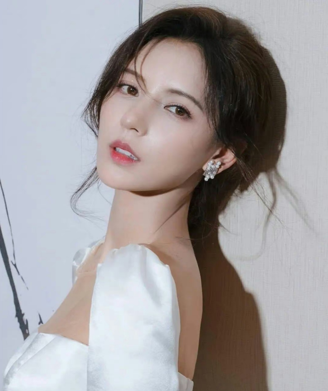 张予曦# 温柔甜美,复古时尚