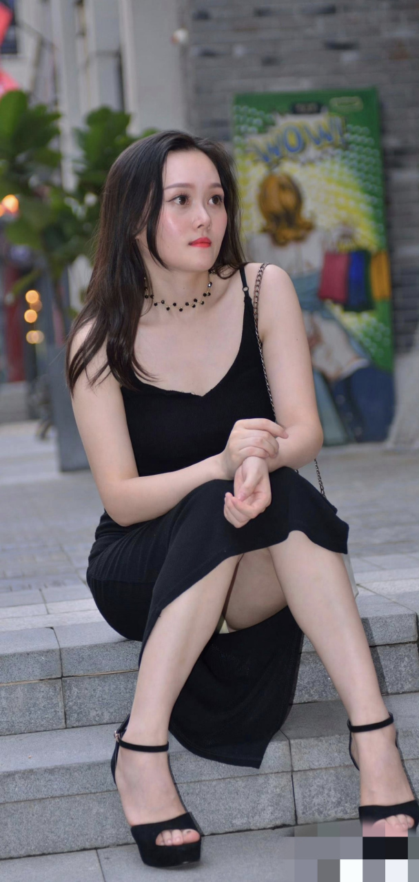 轻熟少妇,气质又漂亮的姐姐很吸睛