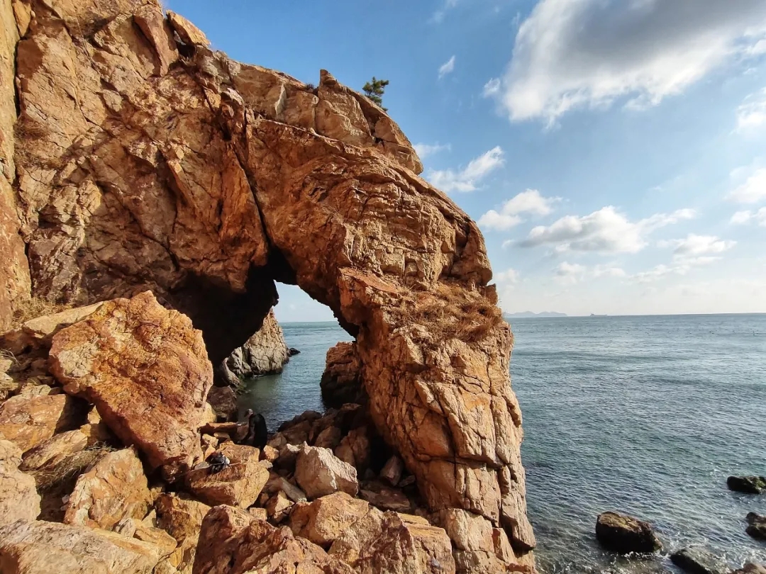 大连网红打卡地,圣象天门
