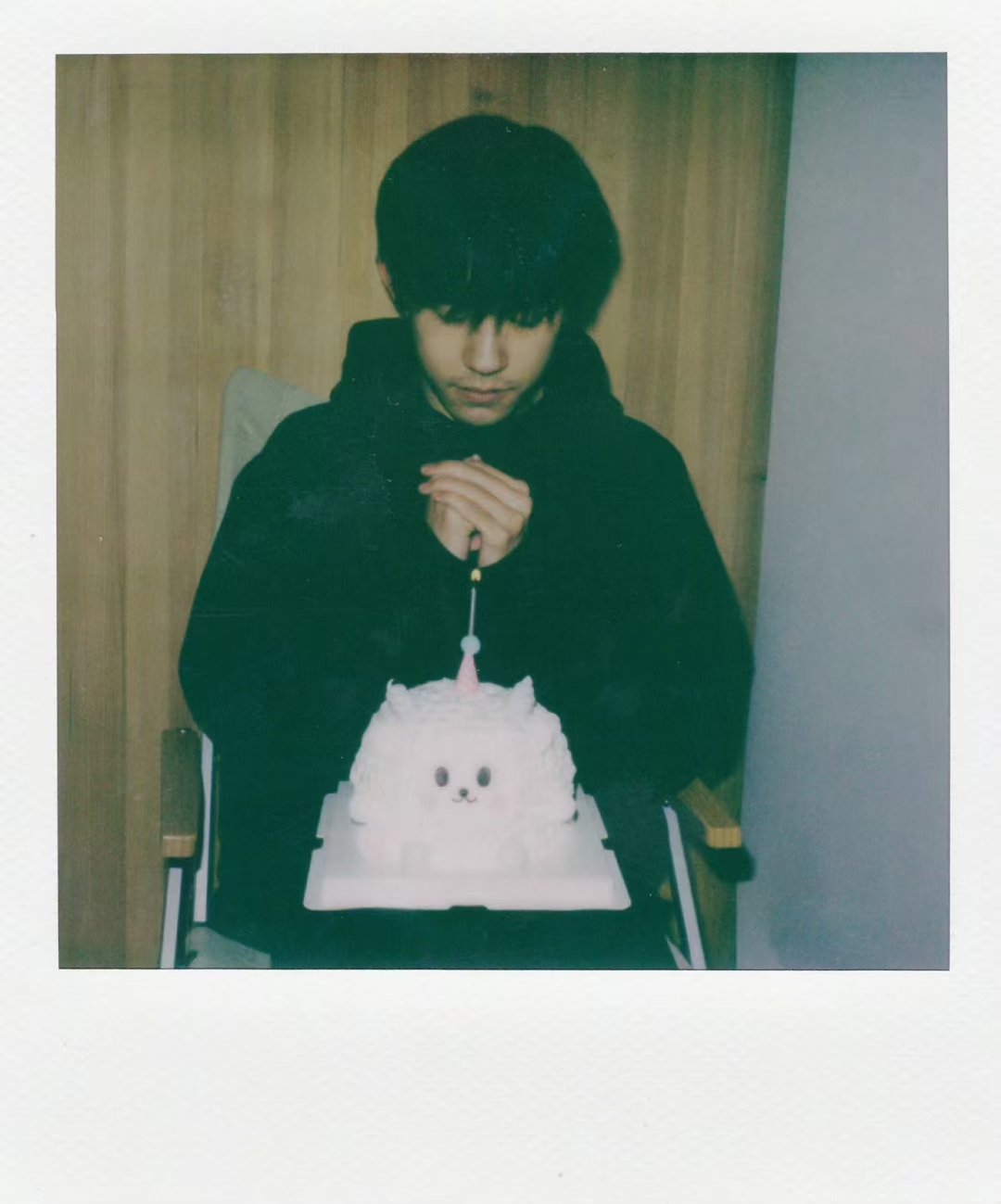 嗨皮波斯得涂易烊千玺