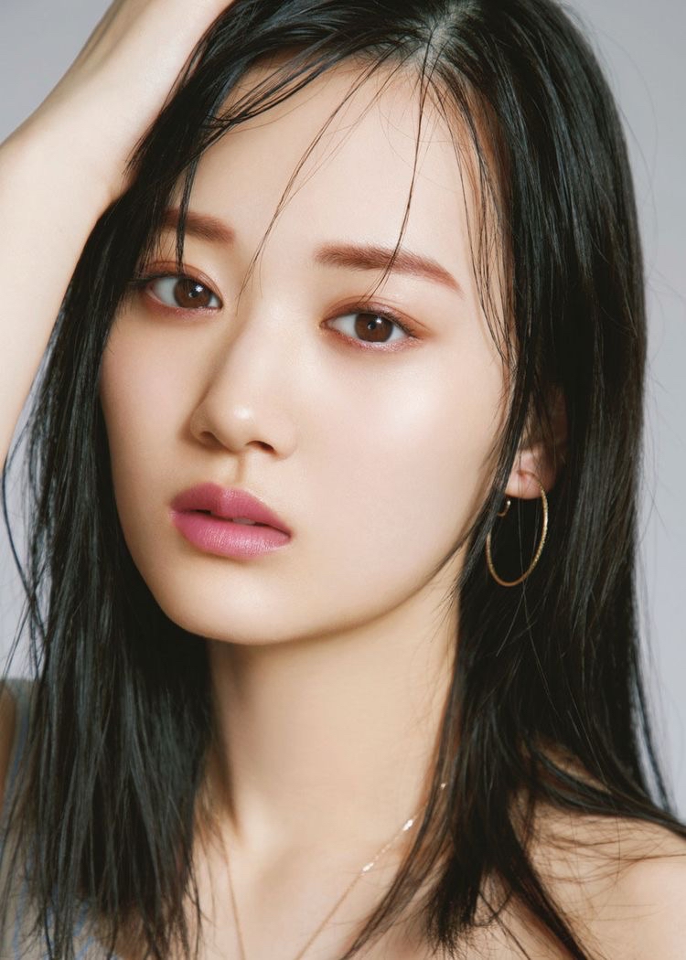 山下美月高清晰画质壁纸分享