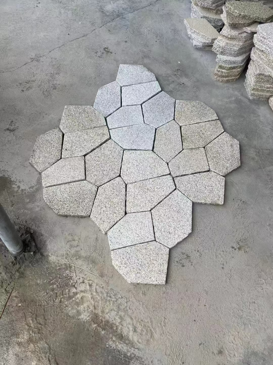 芝麻白黄金麻冰裂纹碎拼