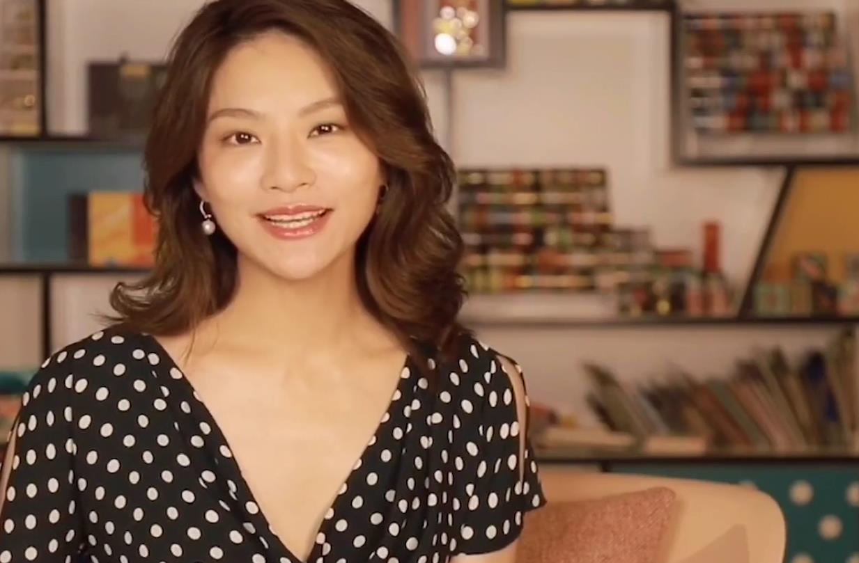 央视主持孟盛楠:因为长得太美,曾梦想成为演员,如今过得怎样了