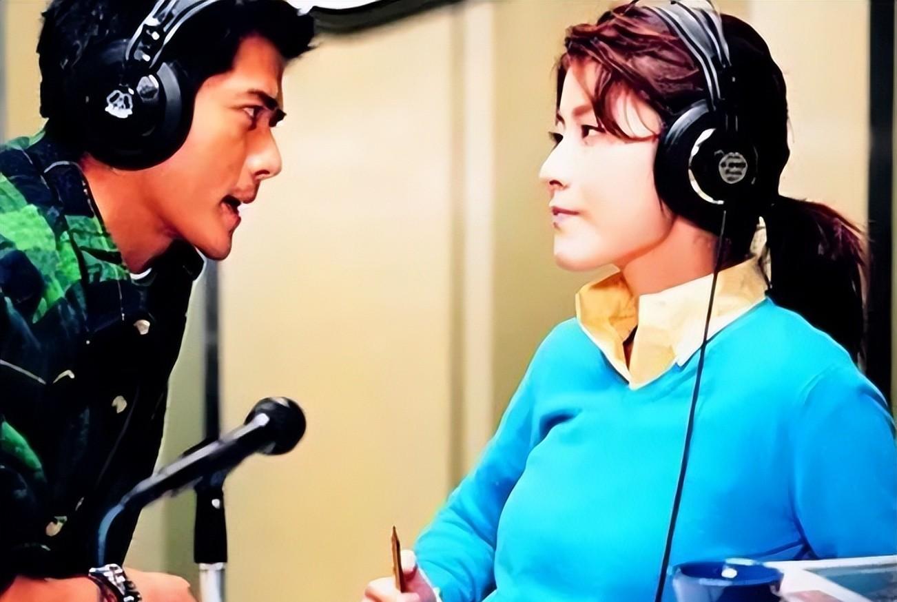 电影《小亲亲》讲述了在爱情面前怎样选择,带你了解对爱情的坚持