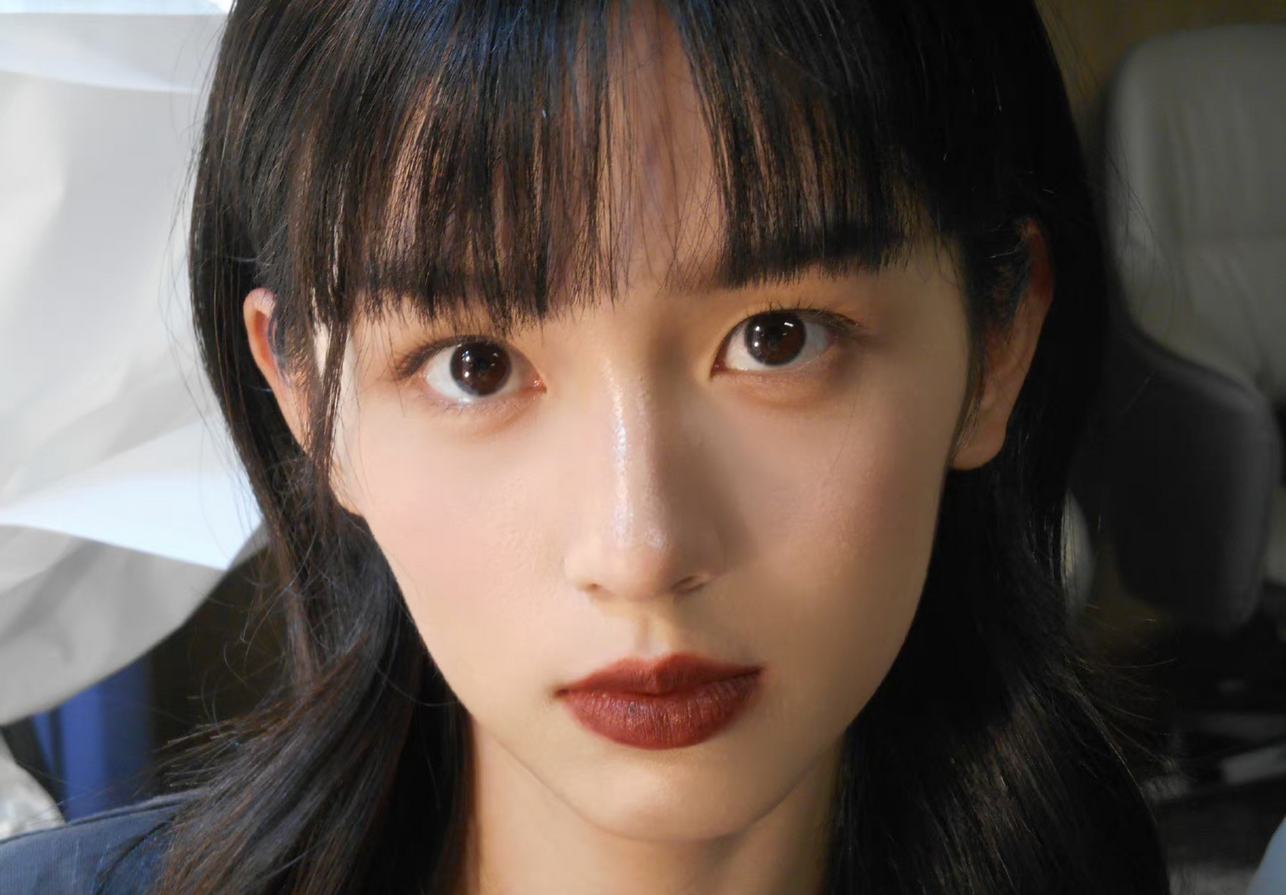 周也刘海造型新鲜出炉,不愧是狗仔认证的95花颜霸