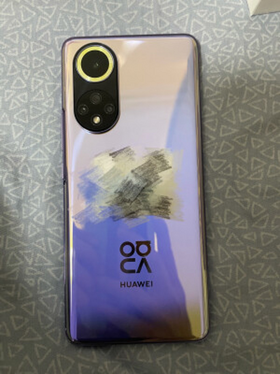 华为9x换屏幕要多少钱