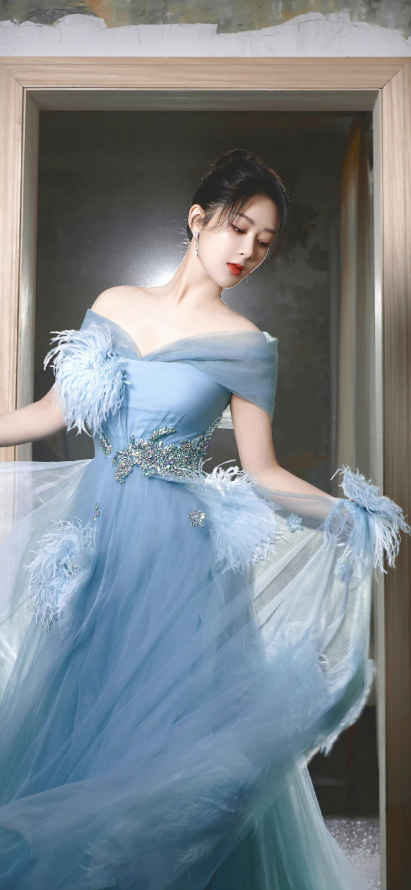 杨紫的迷雾之蓝写真