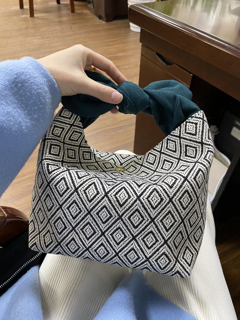 并夕夕女孩 打工人饭盒包|||并夕夕只要7.