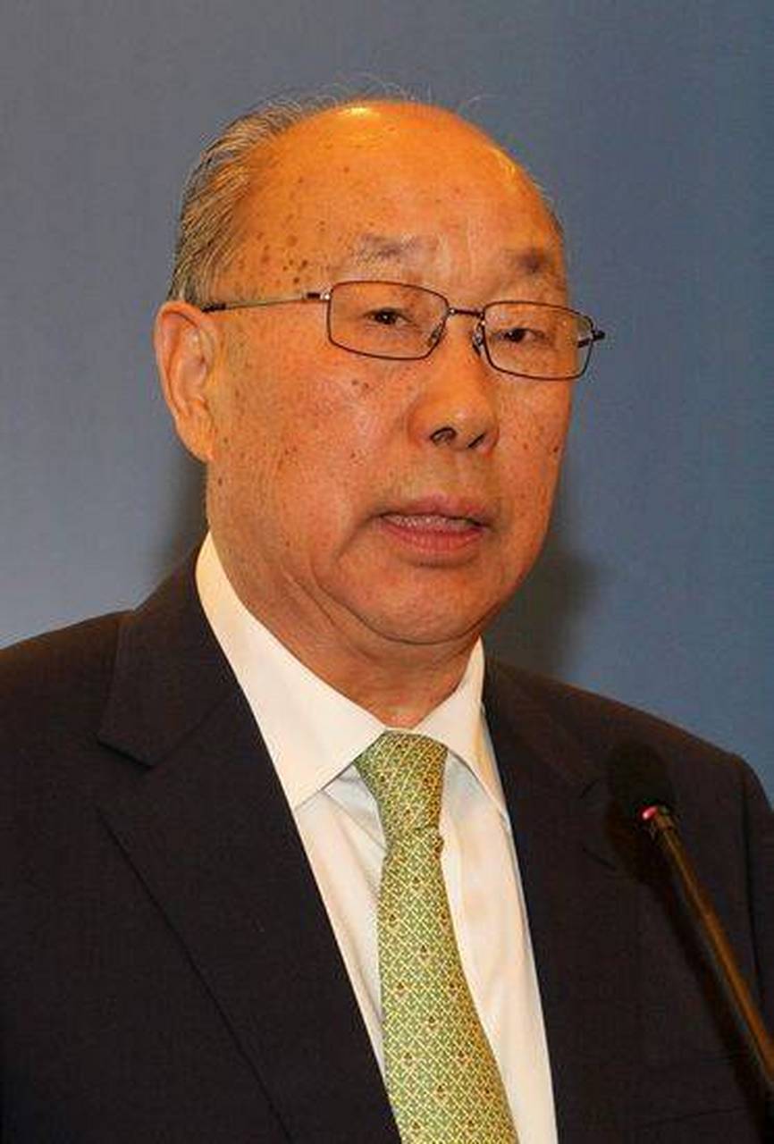 2021年6月3日,激烈的争吵声从双汇老总万隆的办公室传出,万隆怒斥大