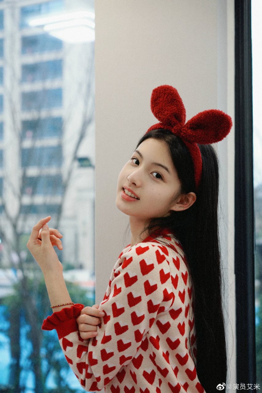 艾米高清壁纸头像(五)[鼓掌]