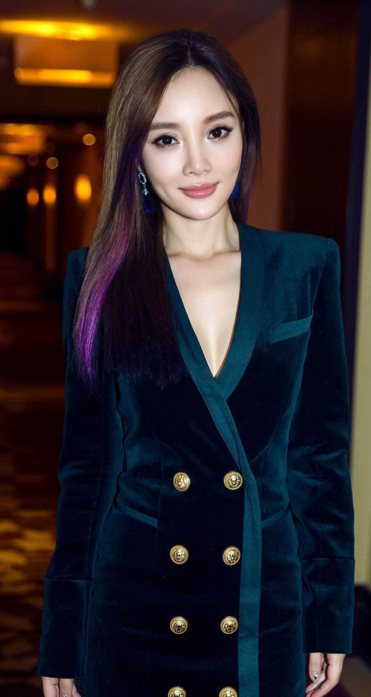 李小璐高清写真图集,皮肤白皙,美丽动人