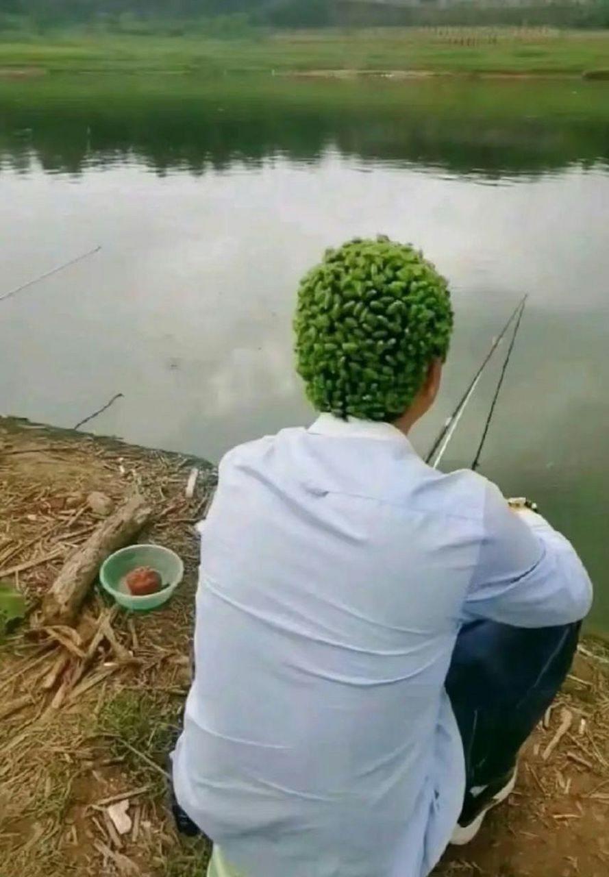 钓鱼的最高境界,无视周围环境,进去忘我境界!