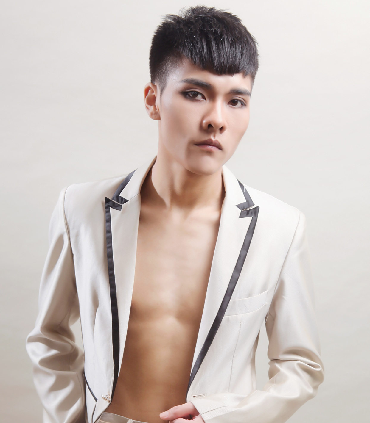 杨友洪