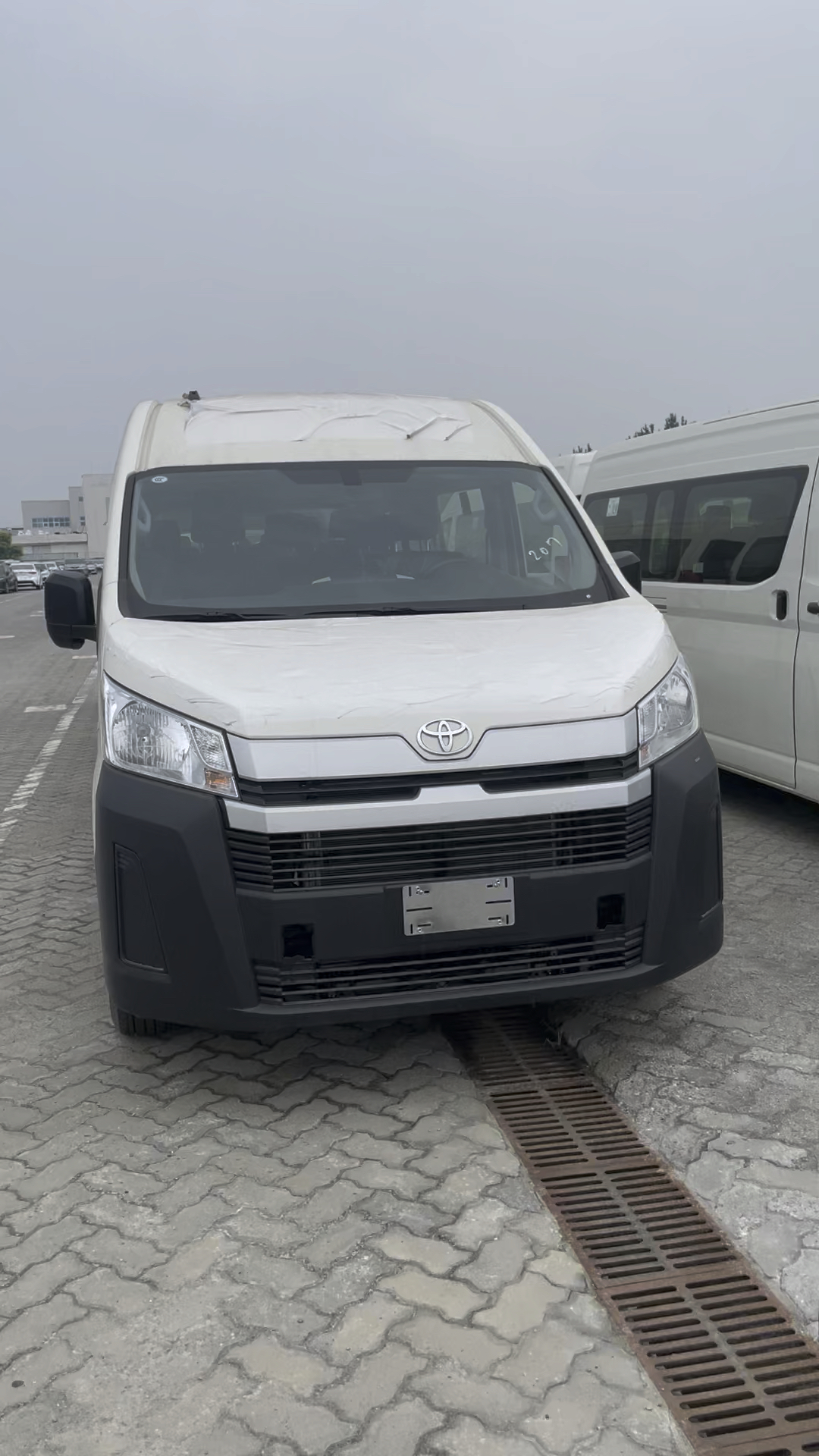 进口面包车丰田海狮,3.5全国可上牌