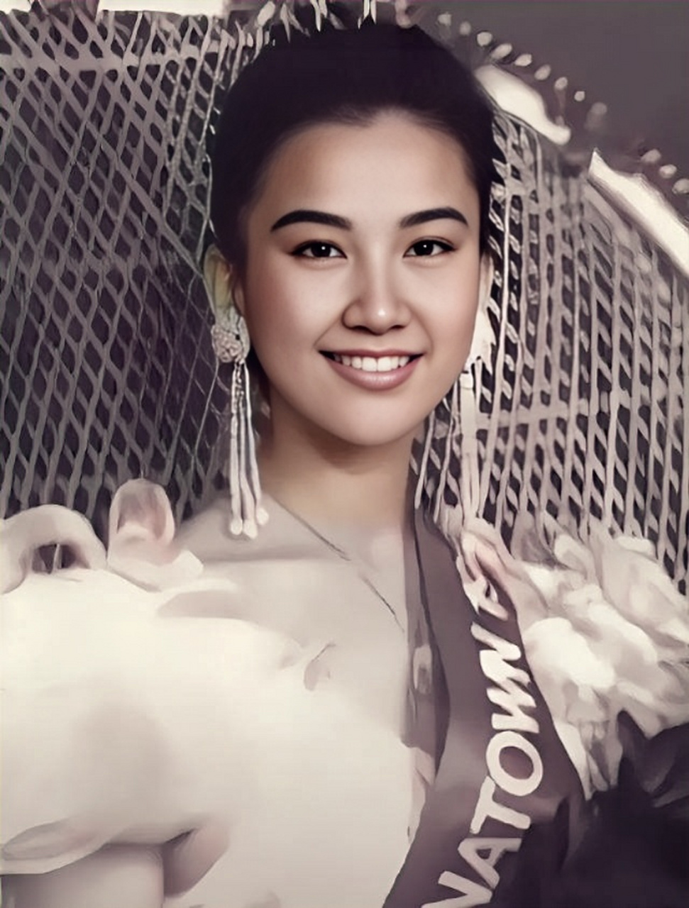 李玟这张照片眼神中全是善良