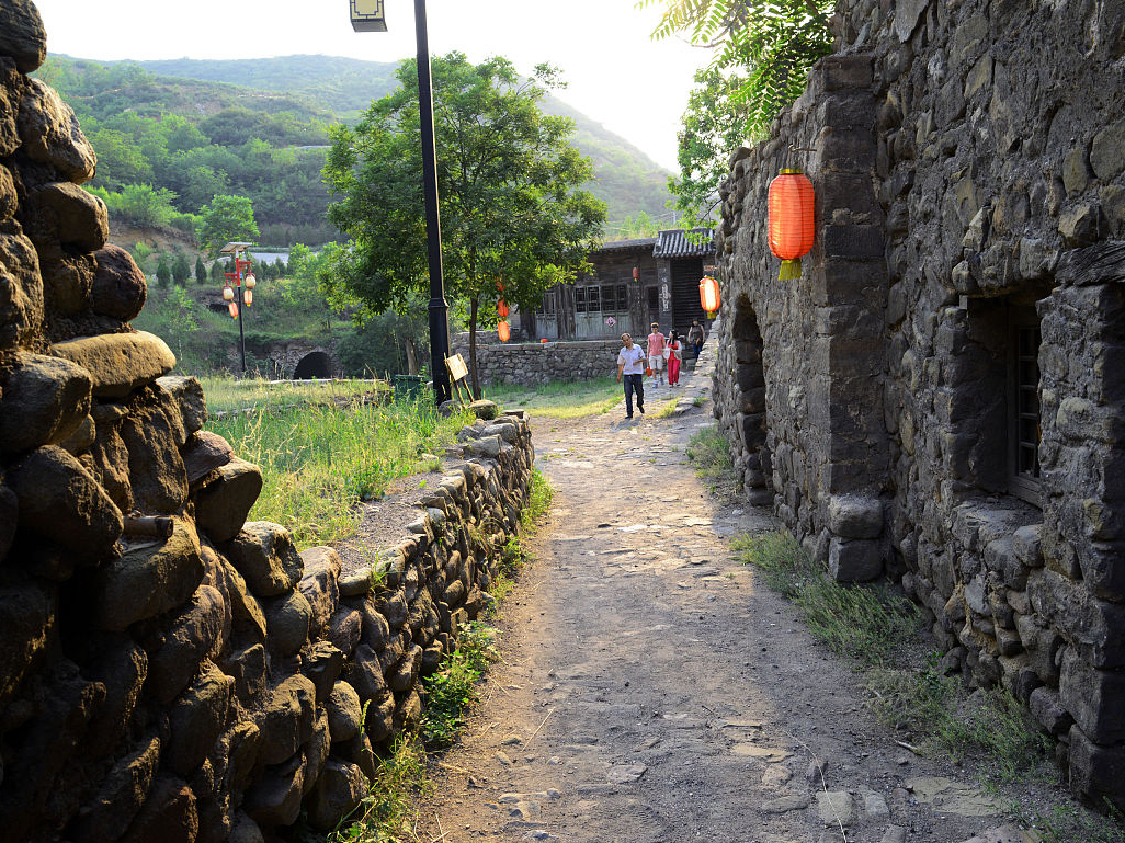 浙江一座低调古村,有"江南小布达拉宫"之美誉,游客:值得一来