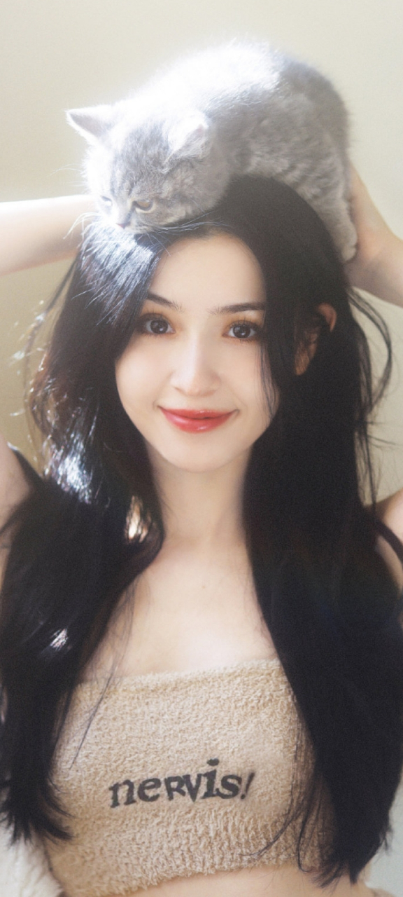 哈妮克孜高清壁纸头像(一)[庆祝]