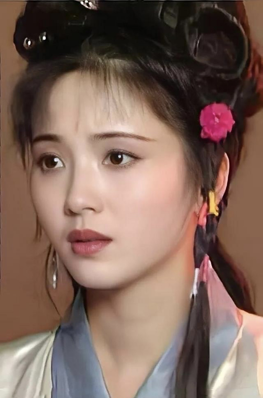 陶慧敏的颜值被低估了,年轻的时候有林黛玉的既视感,古装造型很美
