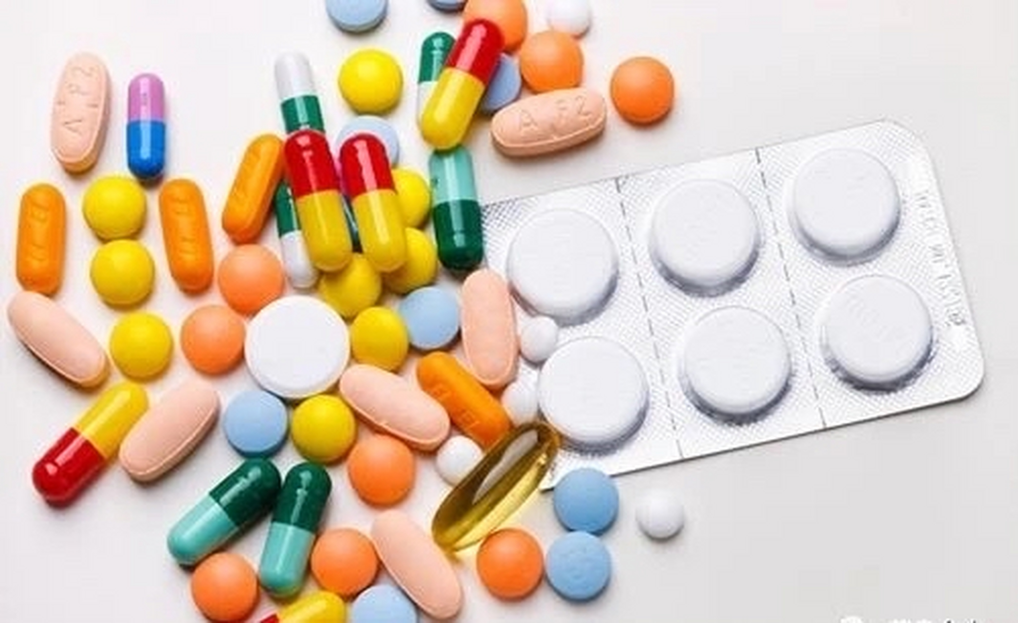 是药三分毒,具有肾毒性的药物主要有氨基糖甙类,万古霉素,造影剂,重