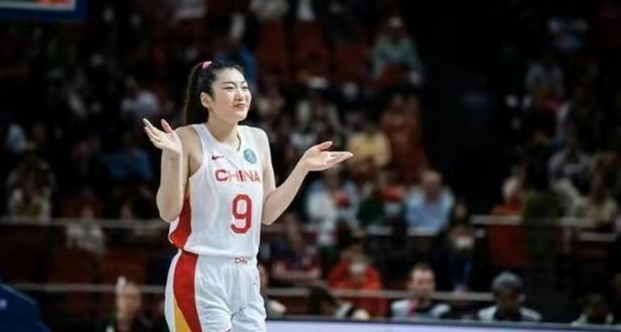 耐克和李梦解约,韩旭合同到期,纪祥成为教练  就在中国女篮即将开启新