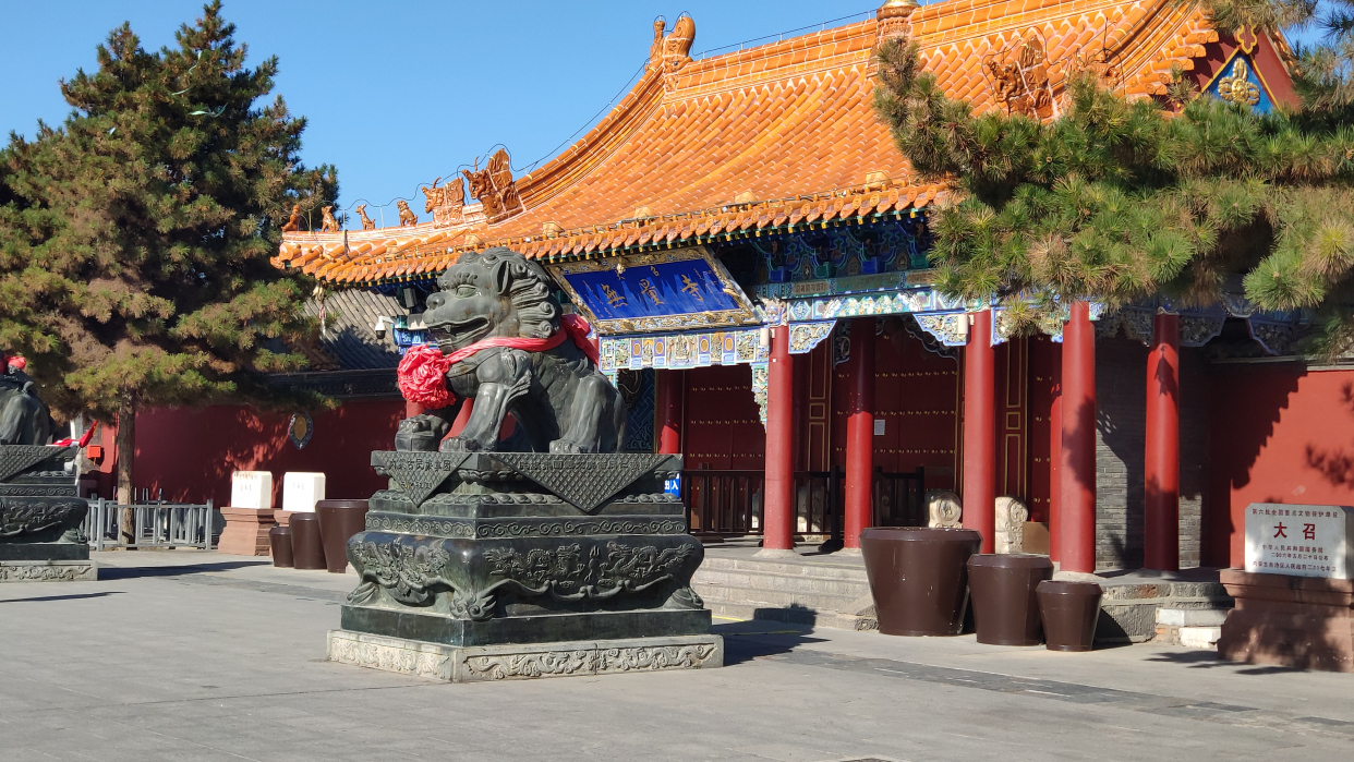 呼和浩特大召历史文化广场之月明楼的秘密