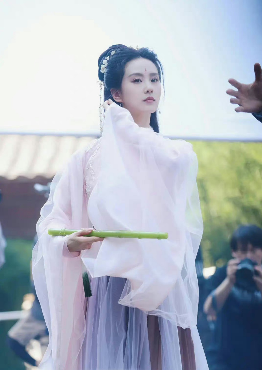 《狐妖小红娘竹叶篇》刘诗诗东方淮竹路透,适配度好高,额间一点红点睛