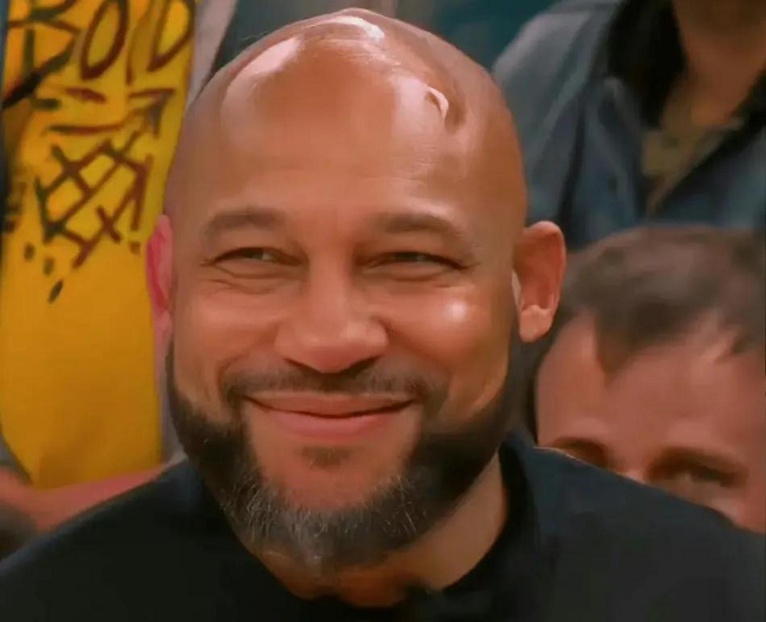 湖人队如果想夺冠,我觉得应该把哈姆教练给换掉,本赛季的西部决赛上