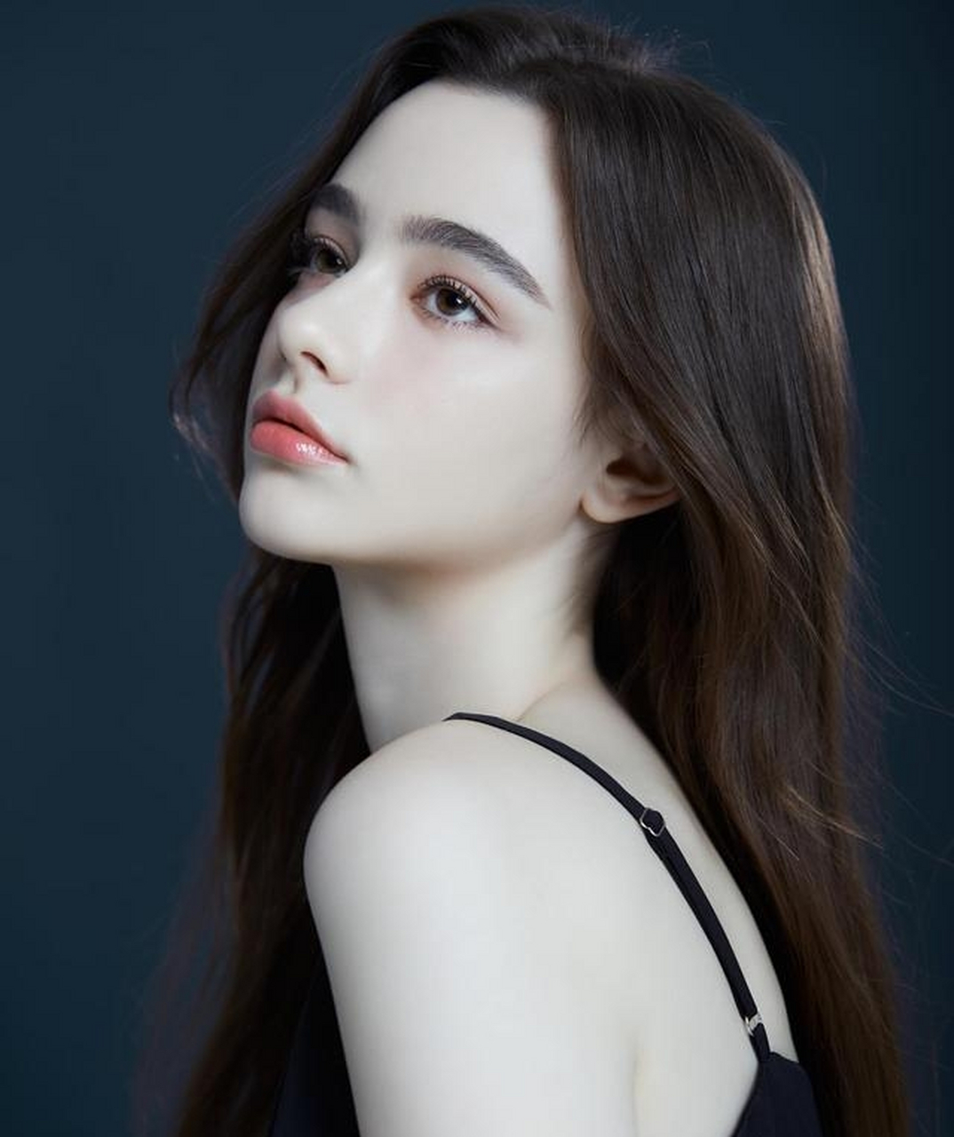 神仙颜值,俄罗斯最美模特dasha taran!