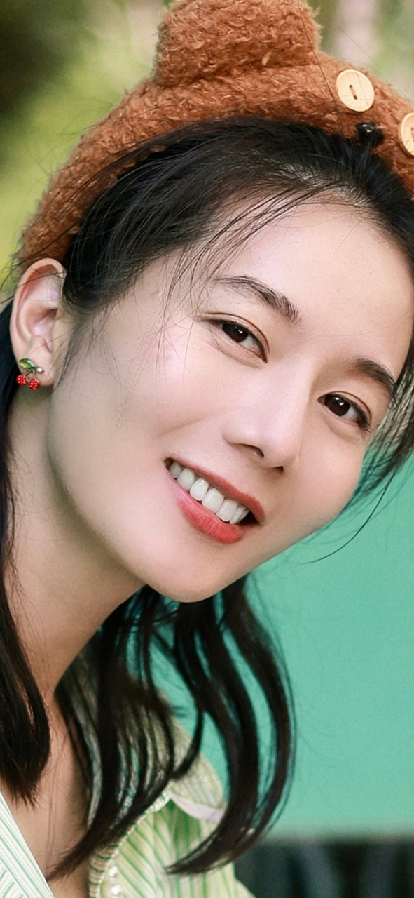 精致美女,演员彭杨