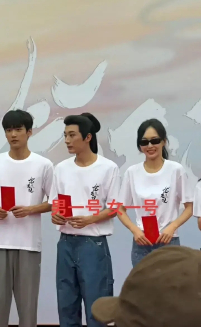 唐嫣婚后很幸福,找个同龄人,还对自己那么好.