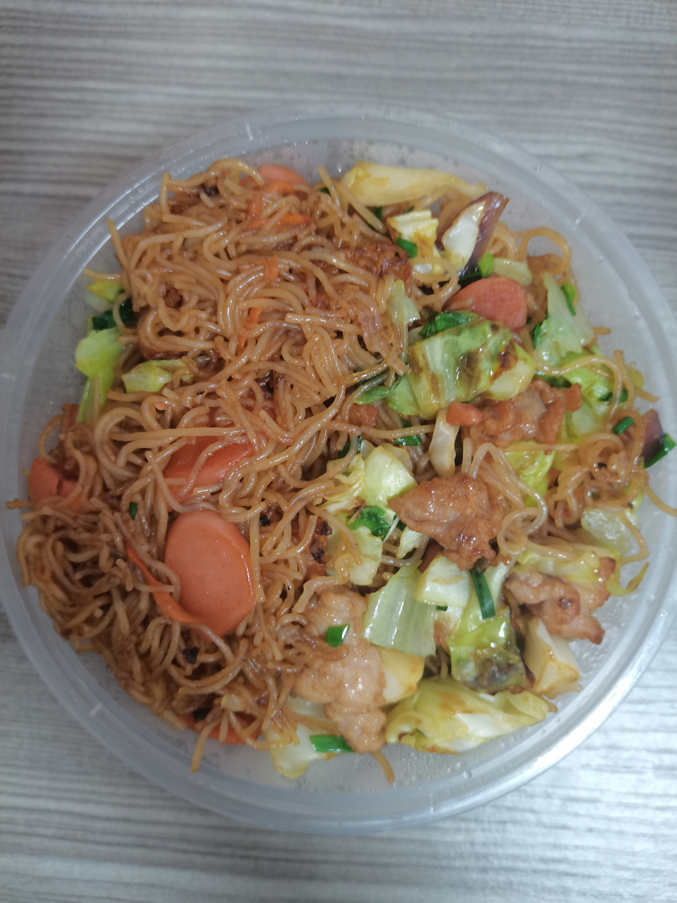 菜单:火腿肠炒米粉