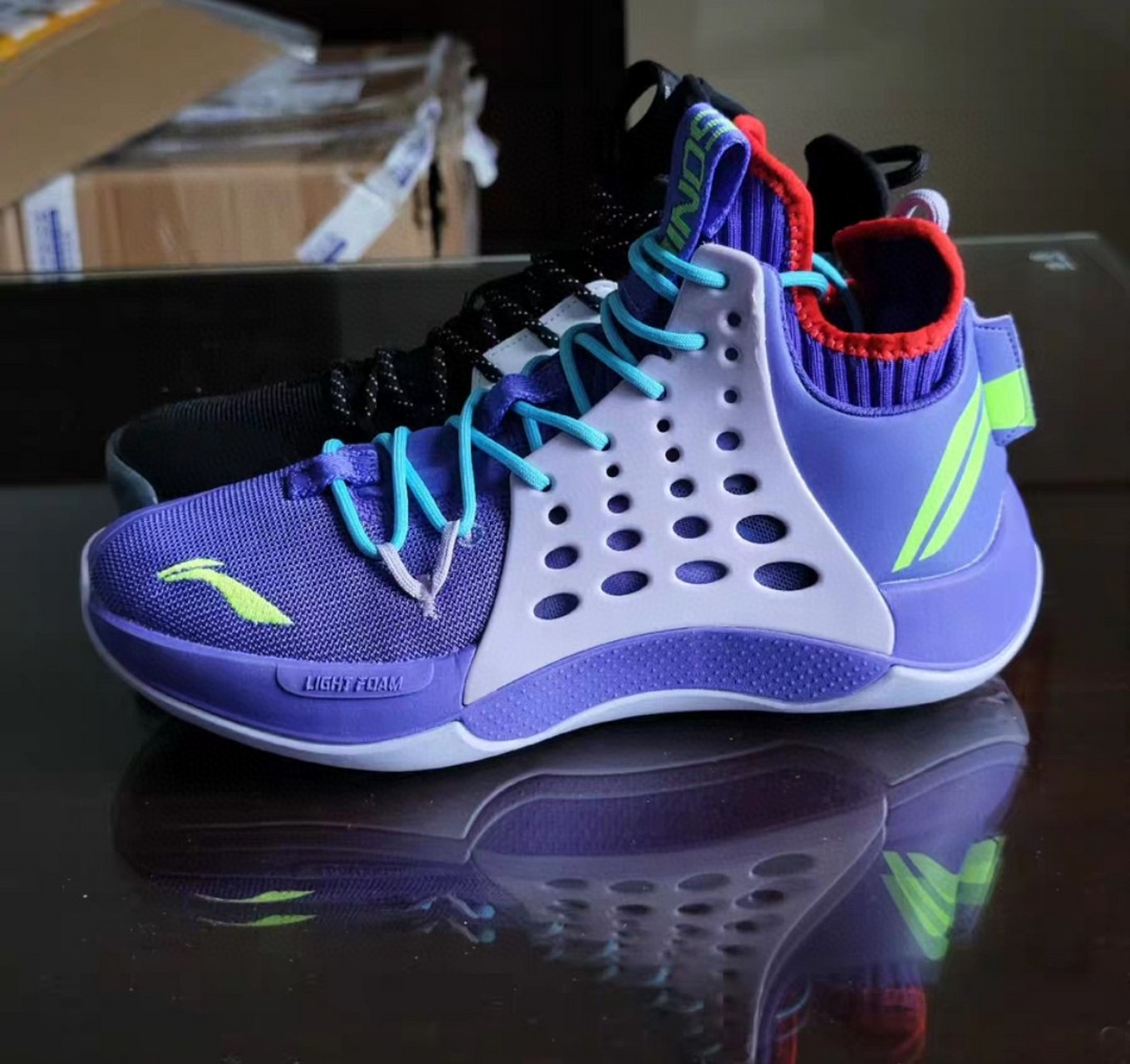 40码李宁音速7,鸳鸯配色,全新正品,特价200带走,闲鱼搜索:逍遥爱篮球
