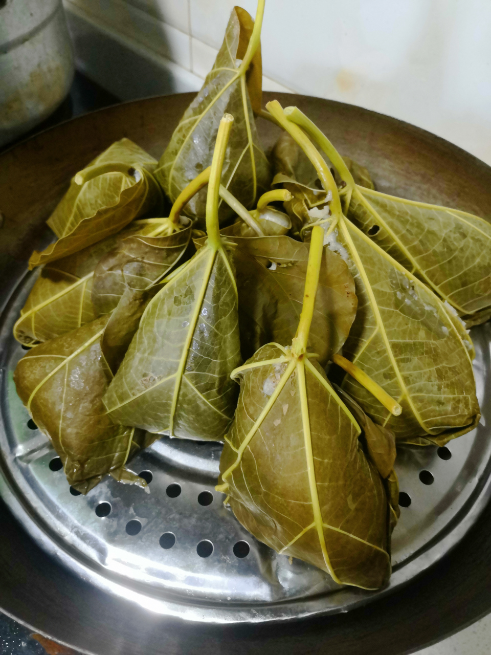 桐子叶洋芋粑粑