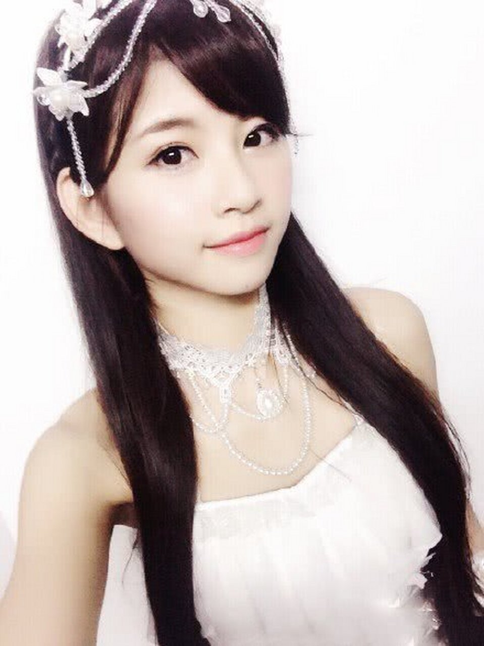 林思意清纯甜美